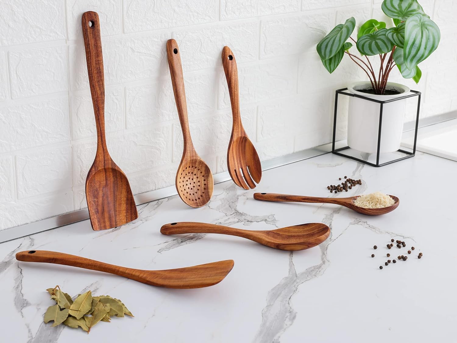 6-Piece Wooden Cooking Spoons Set – Heat-Resistant, Smooth Teak Utensils with Comfort Grip – Lightweight & Durable – Easy to Clean, Perfect for Non-Stick Cookware